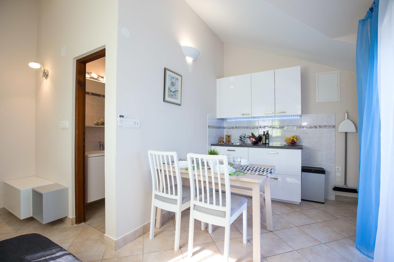 Čižići Apartments Tamaris מראה חיצוני תמונה