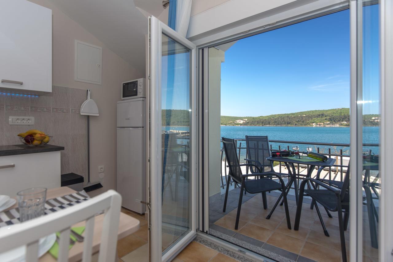 Čižići Apartments Tamaris מראה חיצוני תמונה