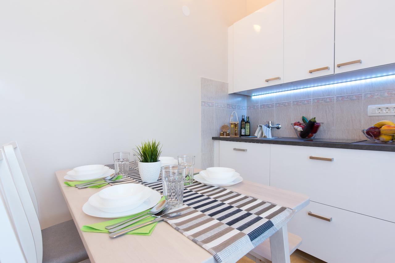 Čižići Apartments Tamaris מראה חיצוני תמונה